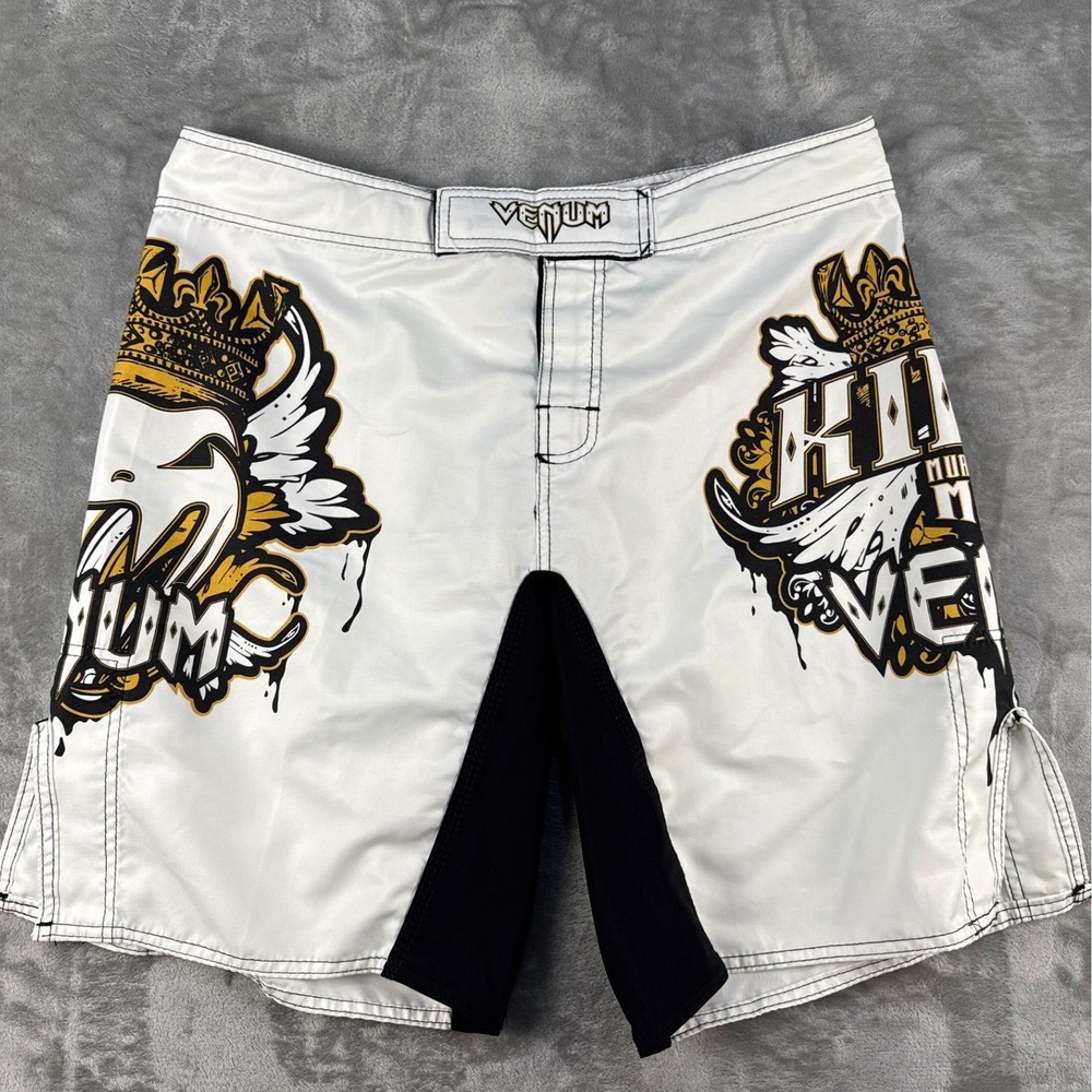 Venum Fight Shorts Mens XL King Muay Thai White Gold Graphic MMA EUC